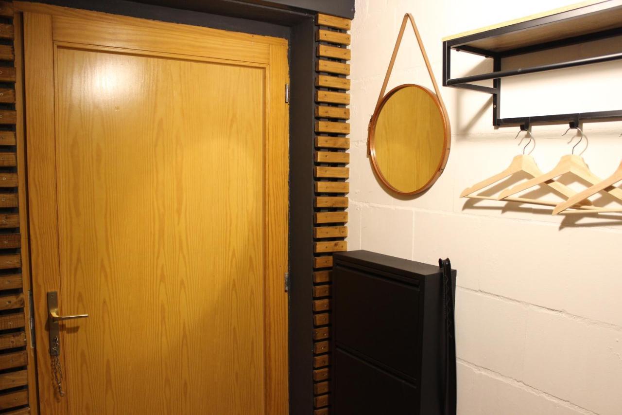 Kleine Souterrain Wohnung Naehe Hamburg นอยวุล์มสตอร์ฟ ภายนอก รูปภาพ